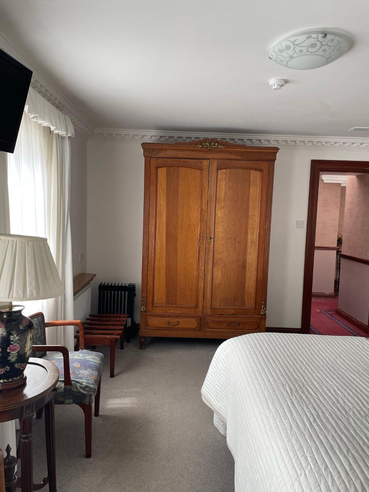 Foley'S Townhouse Killarney Hotel Kültér fotó