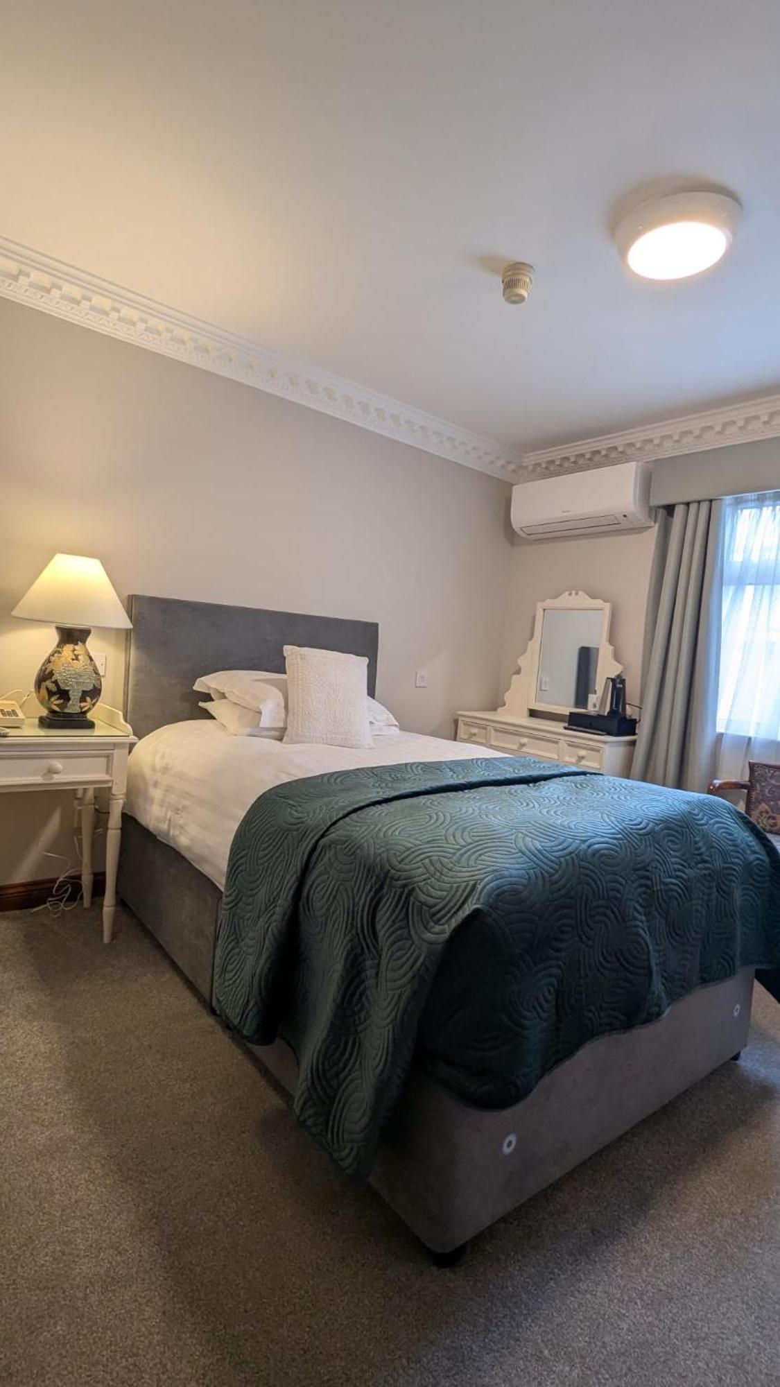 Foley'S Townhouse Killarney Hotel Kültér fotó